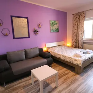 Charming Cozy Studio - Old Town - Free Minibar Appartamento