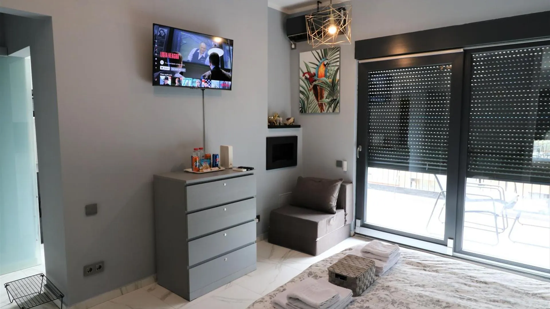 Apartment Deluxe Skyline Retreat Studio - Old Town Bucharest